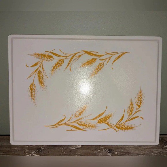 Vintage Retro, MCM Wheat Milk Glass Cutting Board - Picture 1 of 8